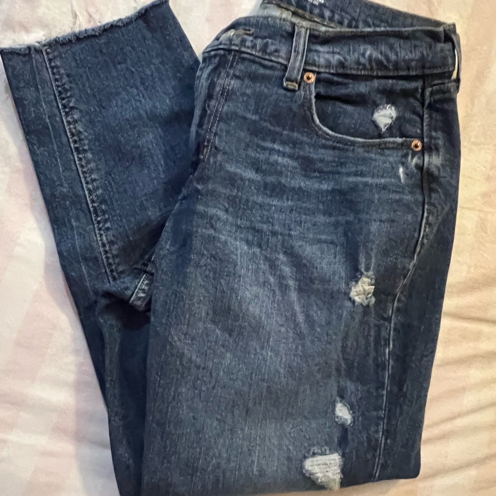 Boyfriend Mid-Rise ripped Old Navy Jeans